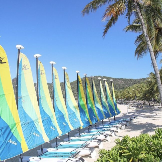 Hamilton Island beach.photo credit:@dufour on Instagram