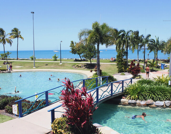 airlie beach lagoon