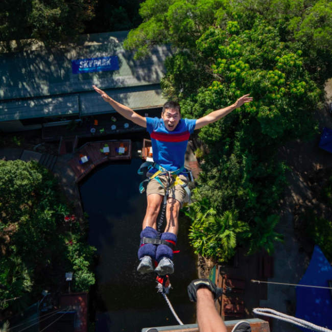 Asian jump. Photo credit @skyparkcairns on Instagram